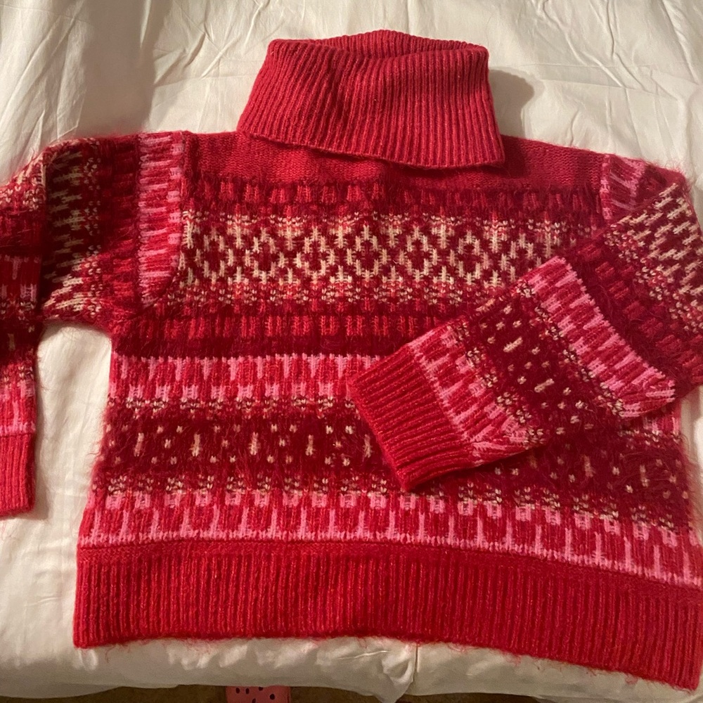 Universal Thread Vibrant Red Knitwear